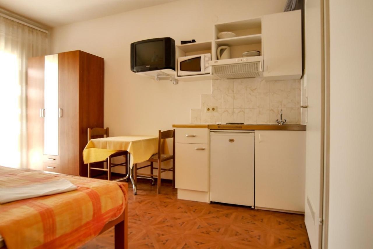 Apartments Babaja Omiš Εξωτερικό φωτογραφία